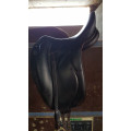 Selle de dressage devoucoux