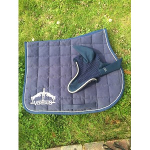 Ensemble tapis et bonnet Veredus et Lamicell bleu marine