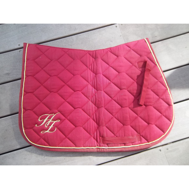 Tapis bordeau taille poney