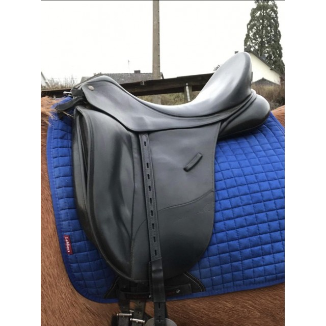 Selle dressage Bates Isabell Werth 17,5