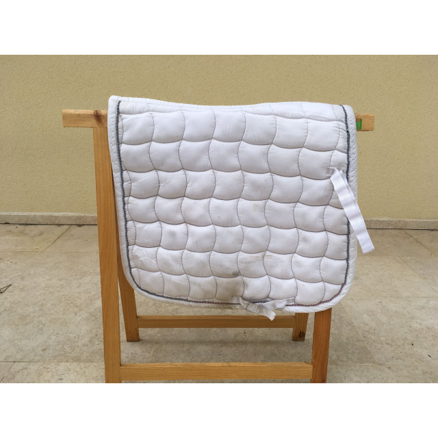 tapis de selle dressage