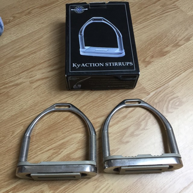 Étriers ky action stirrups 120 mm