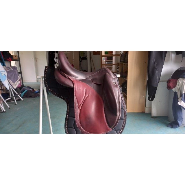 Selle Devoucoux Malila Lab 17