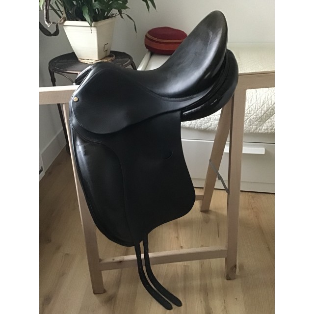 Selle de dressage noire Bruno Delgrange / 17