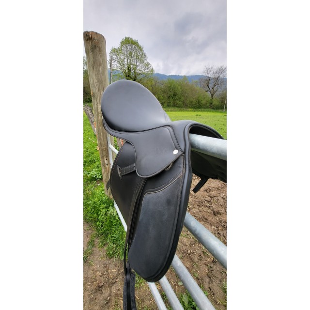 Selle de cheval, urgent !