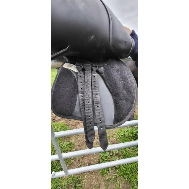 Selle de cheval, urgent !