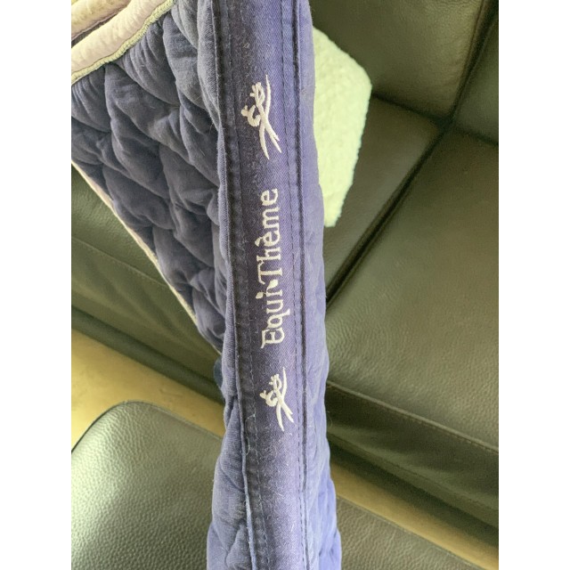 Tapis equi-thème