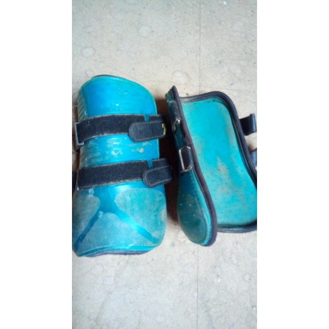 Guêtres ouvertes turquoise T de T