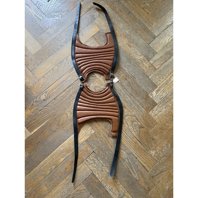 protège genouillère cuir