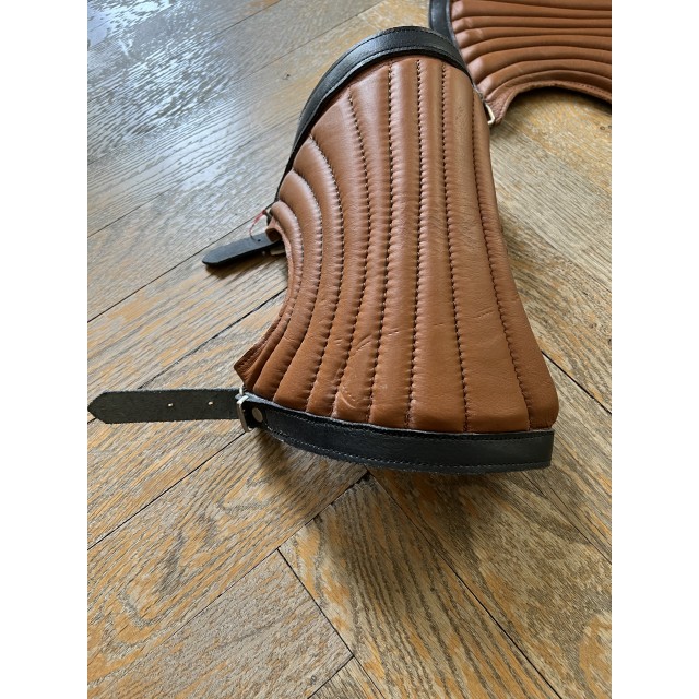 protège genouillère cuir