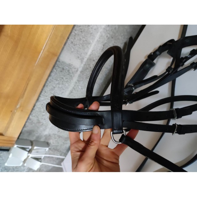 Bride cuir noir taille cheval