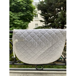 Tapis blanc taille petit poney B/shetland
