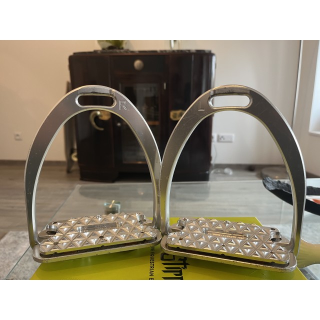 Étriers TECH STIRRUPS