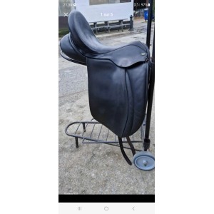 Selle dressage Huselbos 17,5