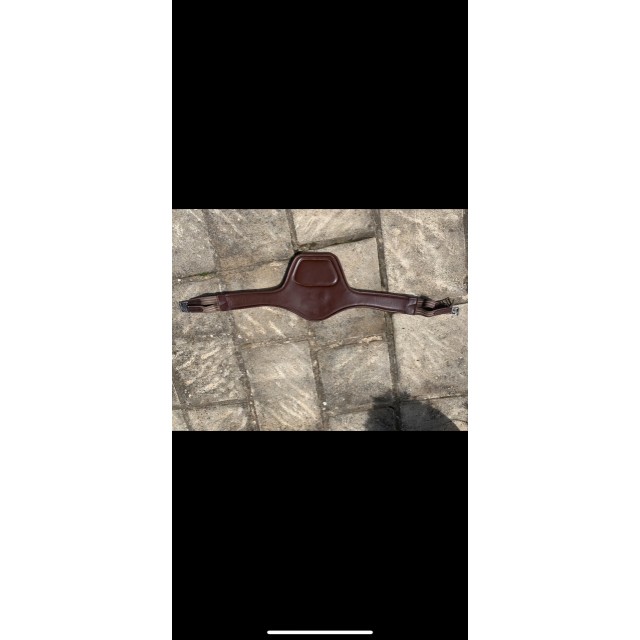 Sangle Bavette en cuir marron 135cm