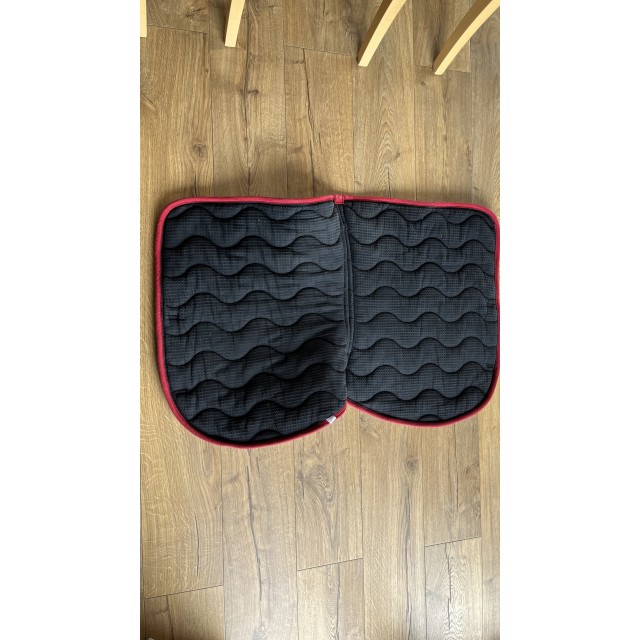 Tapis equitheme Bordeaux