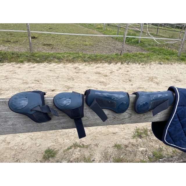 Ensemble tapis / guêtres / boulets