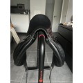 Selle dressage devoucoux