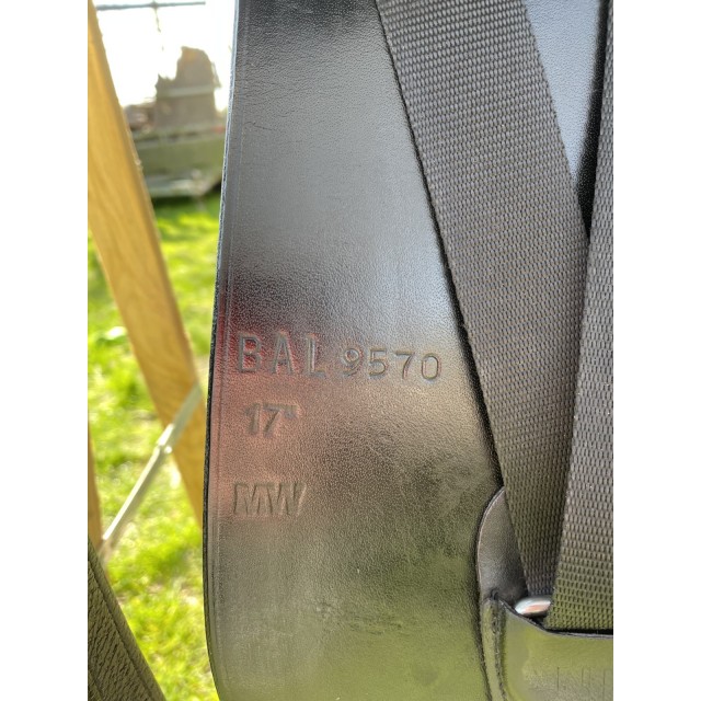 Selle de dressage Anky 17’