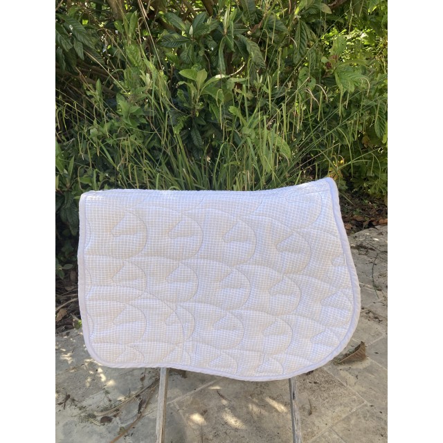 Tapis blanc equitheme