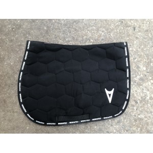 Tapis noir cyber Wersatile