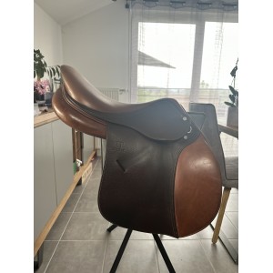 Selle 17‘ Altair by Antares