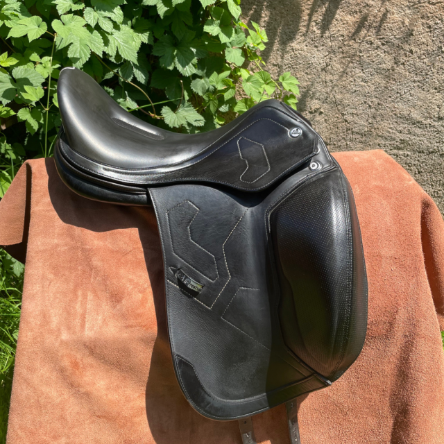 Selle Prestige X-Breath 17’’