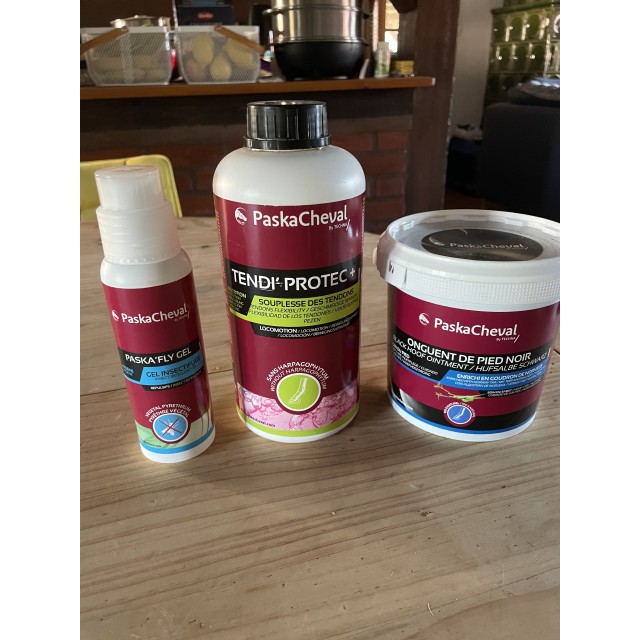 Lot de produits paska cheval