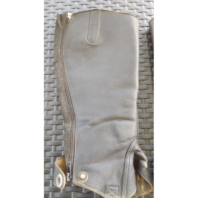 Chaps cuir Fouganza