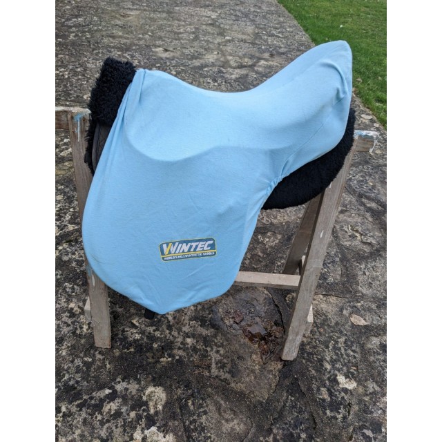Selle mixte synthétique noire Wintec (17.5')