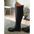 Bottes cuir neuves