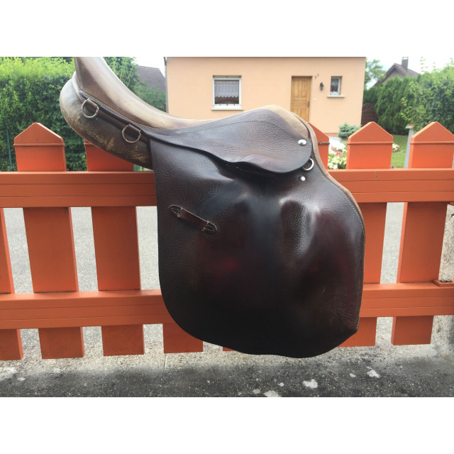 Selle et protection