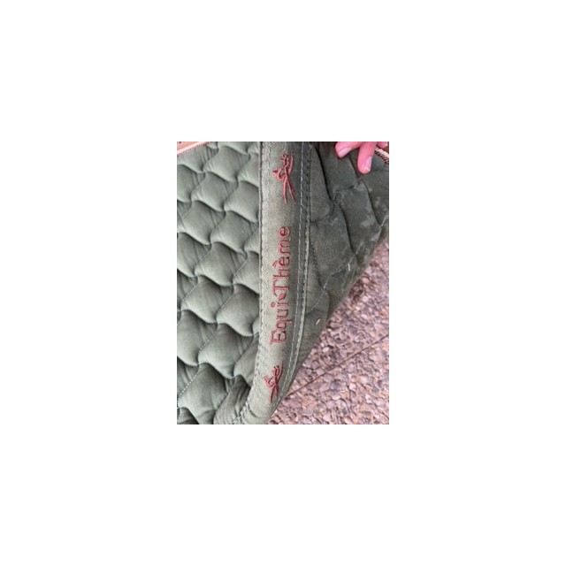 Tapis vert poney
