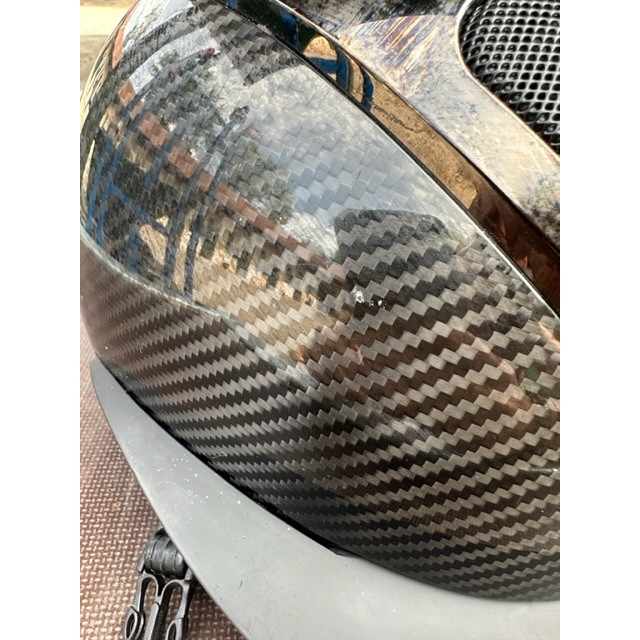 Bombe Kask carbon large visière