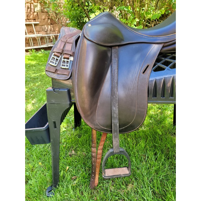 Selle de dressage Childeric