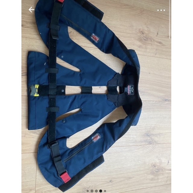 Air bag hit air bleu marine
