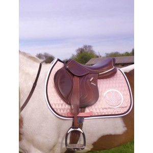 Tapis de selle Light Peach en mesh Alpha Pegasi