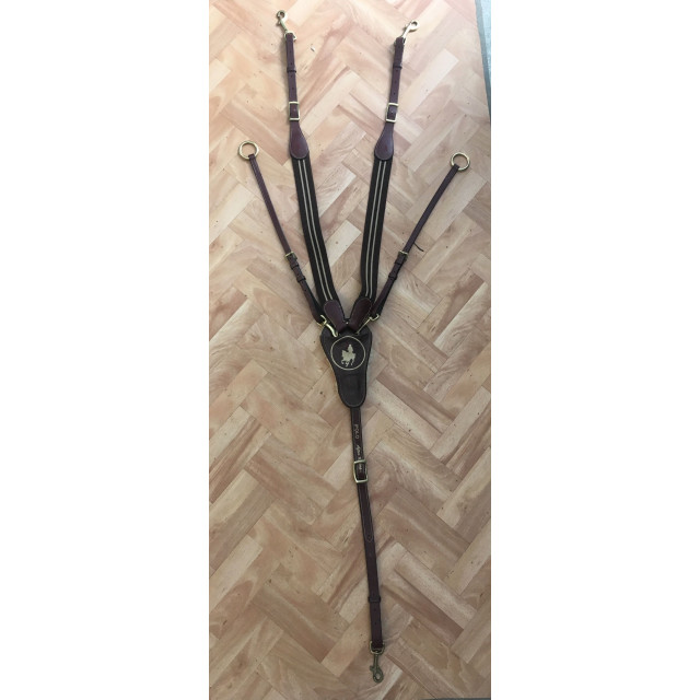Collier en chasse