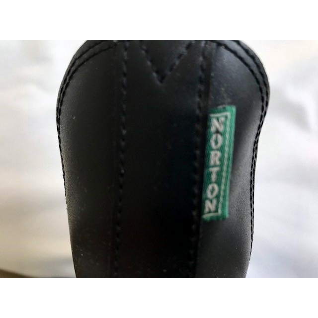 Boots NORTON modèle EPSON en taille 37