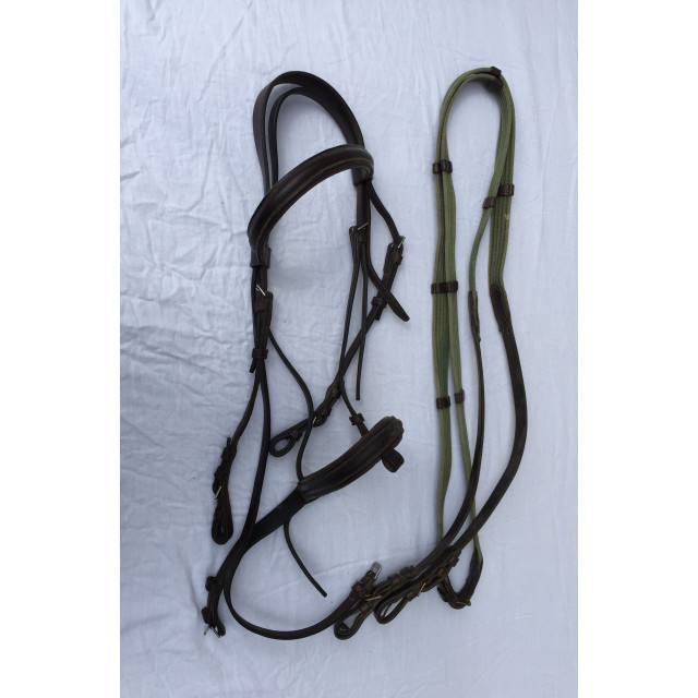 Filet taille cheval en cuir