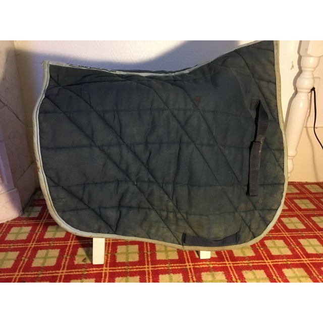 Tapis bleu marine