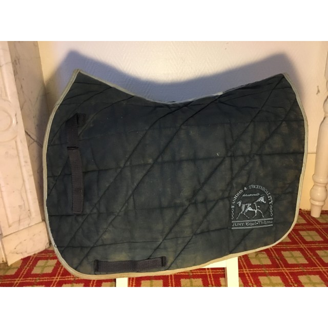 Tapis bleu marine