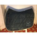 Tapis bleu marine