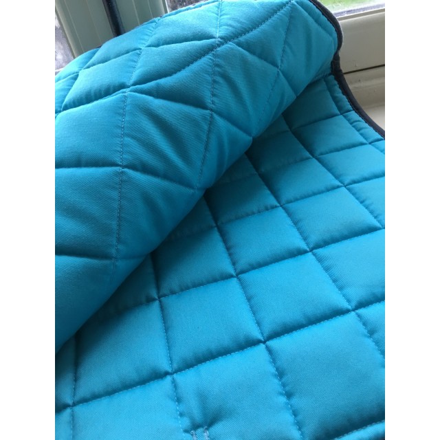 Tapis de selle en très bon état