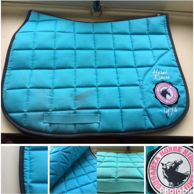 Tapis de selle en très bon état