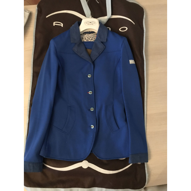 Veste animo