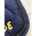 Tapis brodé « Mathilde »