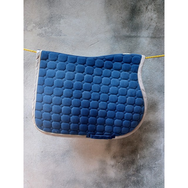 Tapis bleu roi liseré beige équithème