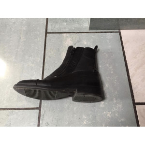 Boots en cuir noir