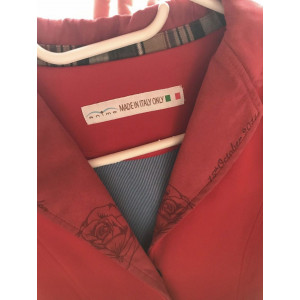 Veste animo rouge